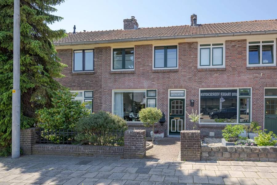 Leidseweg 377, Voorschoten