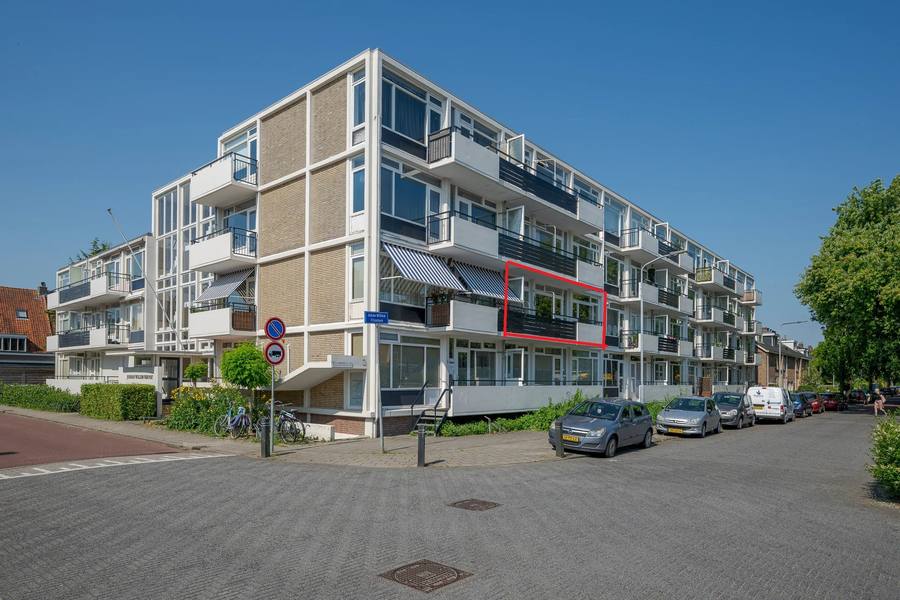 Johan Willem Frisolaan 3, Voorschoten