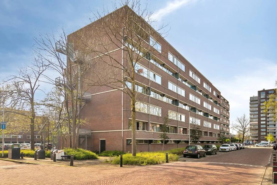Santhorst 49, Leiderdorp