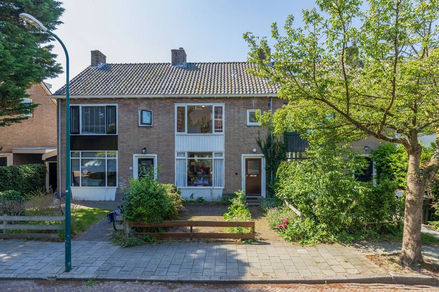 Prinses Irenelaan 10, Oegstgeest