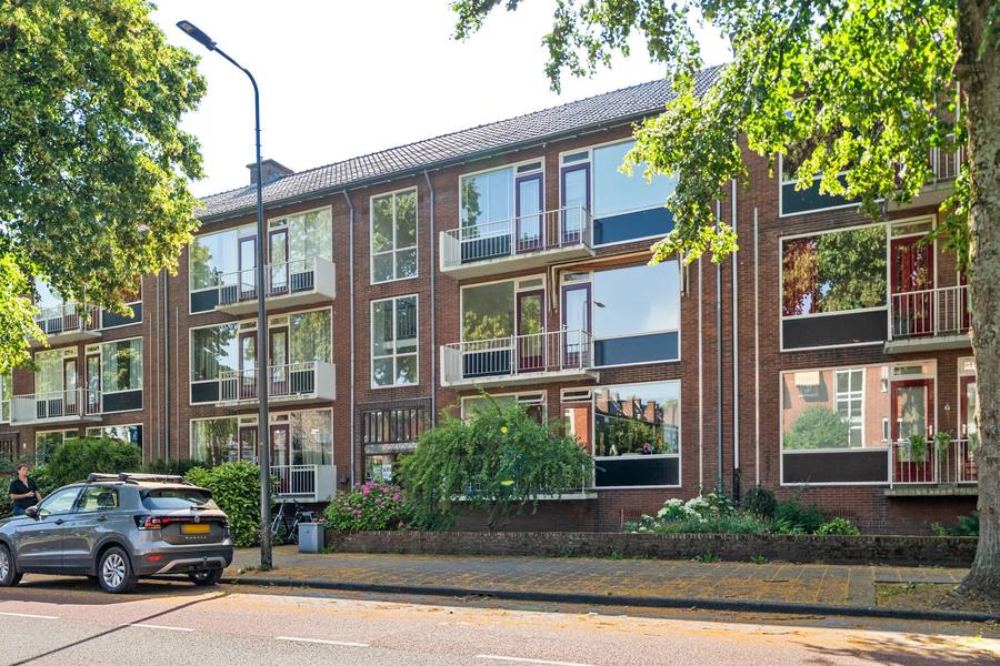 Burggravenlaan 196, Leiden