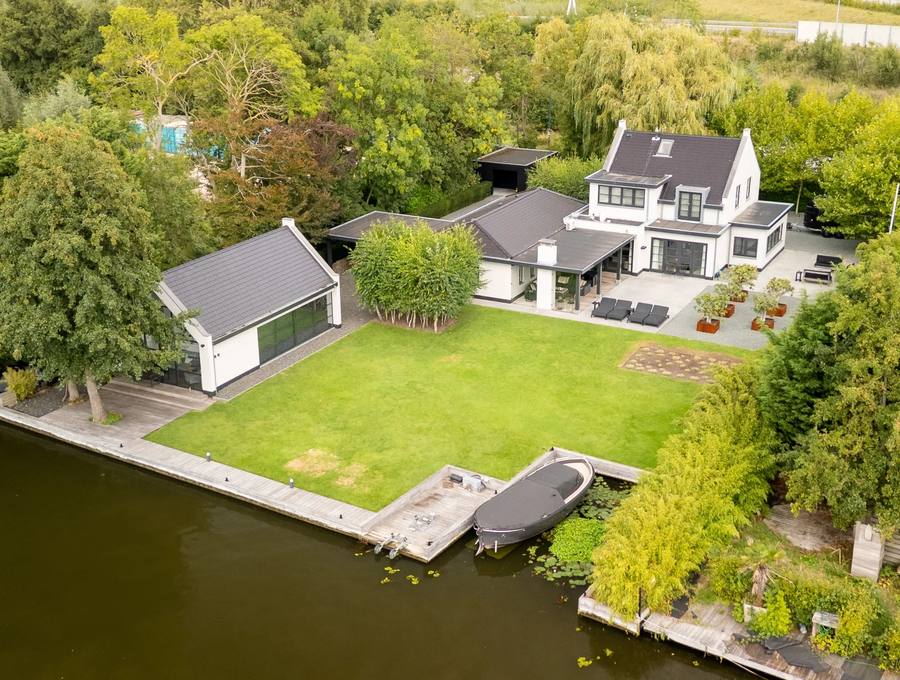 Oude Rhijnhofweg 8, Oegstgeest