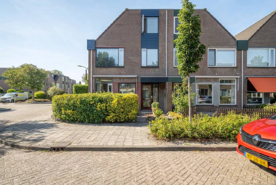 Constantijnstraat 12, Zoeterwoude