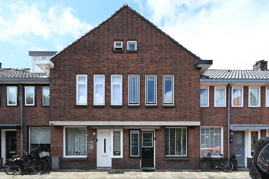 Soembastraat 54, Leiden