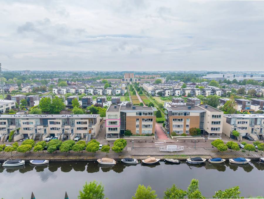H.P. Berlagelaan 24, Oegstgeest