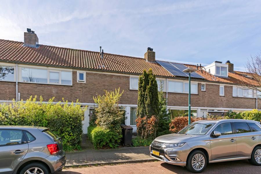 Dahlialaan 10, Oegstgeest